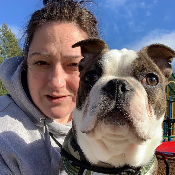 Meet your Posher, Michelle - Picture 1 of 1